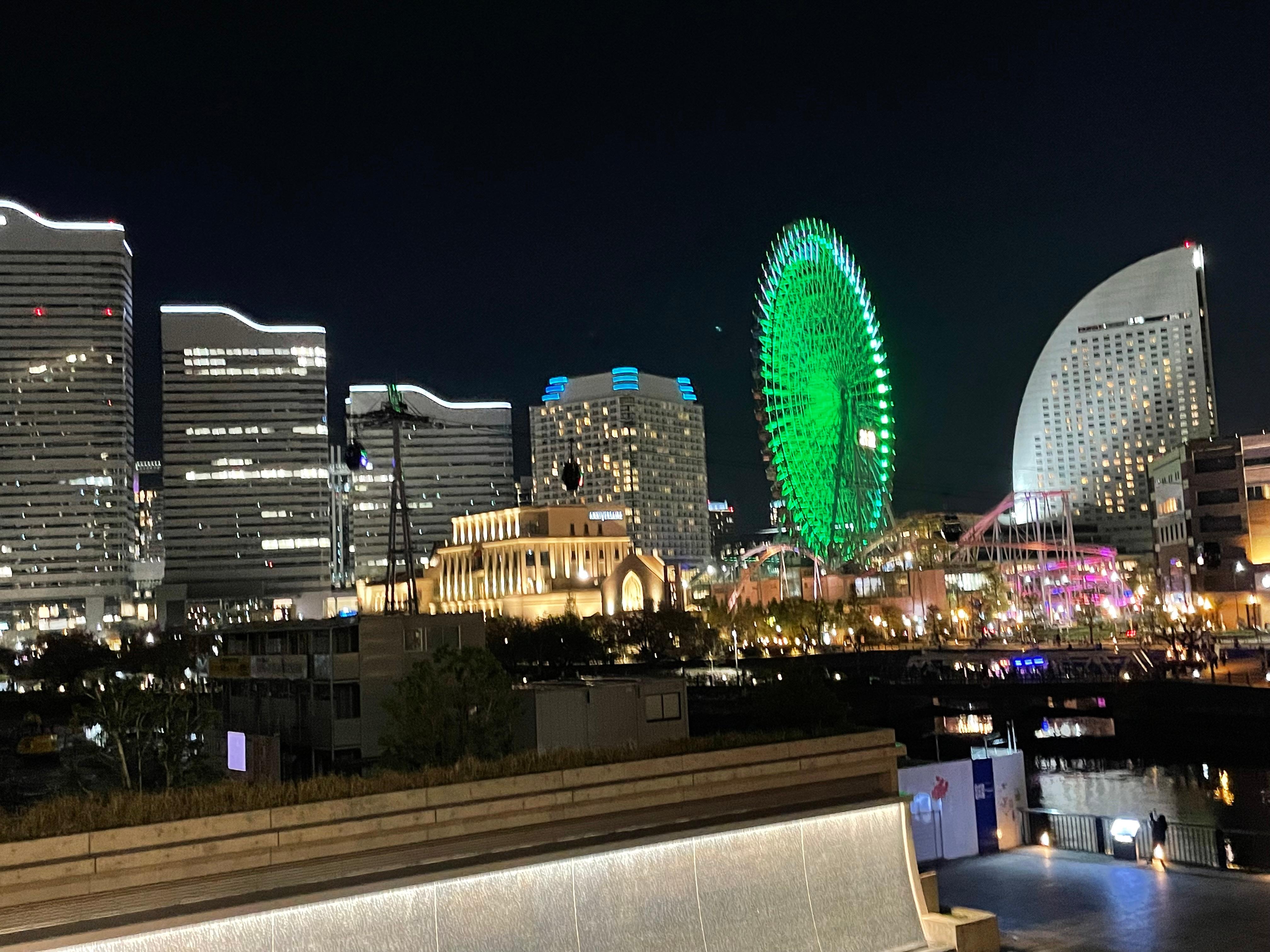 3Fの喫煙デッキからの夜景