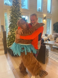 We had the best surprise visitor! Big-Shenanigans Cinnamon was loved by all!