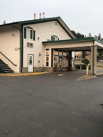 Front off and breakfast area