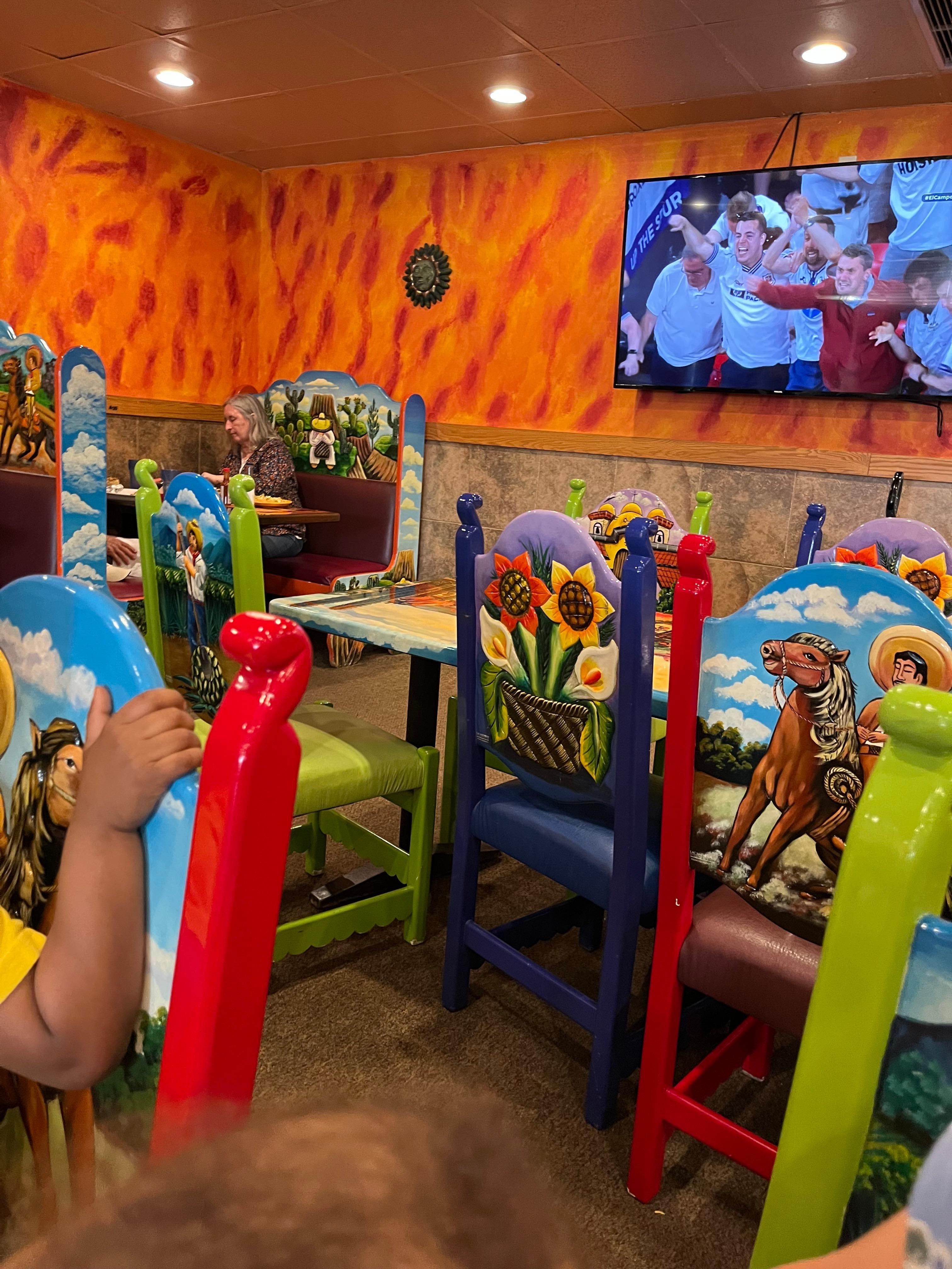 This Mexican restaurant was so delicious that it needed to be tagged in this hotel review! It’s called La Galera. It’s about an 8min drive from this hotel.