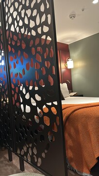Screen so you can’t watch TV in bed