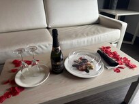 Champagne and cheesecake.