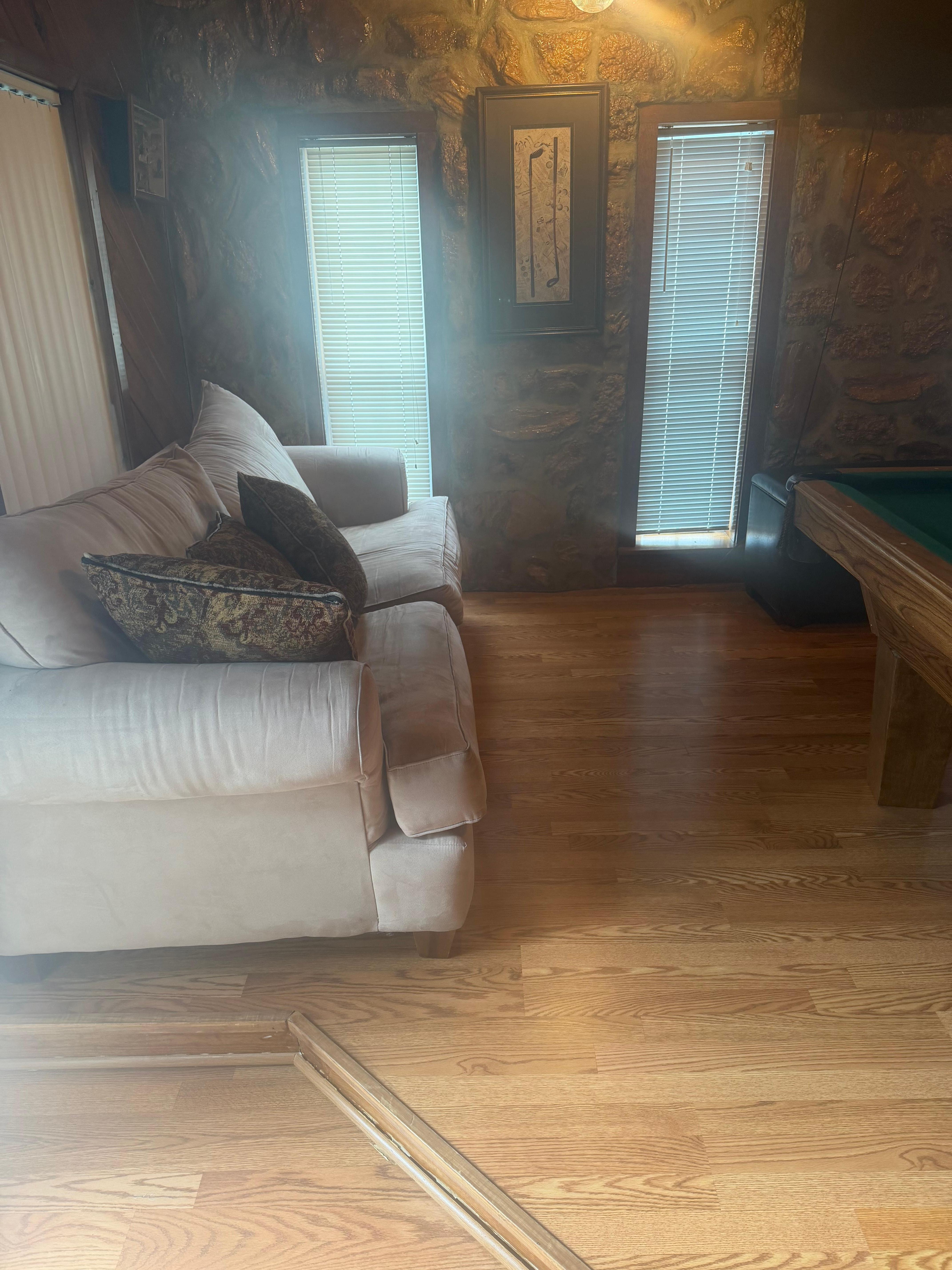 Pull out couch that you can’t pull out….