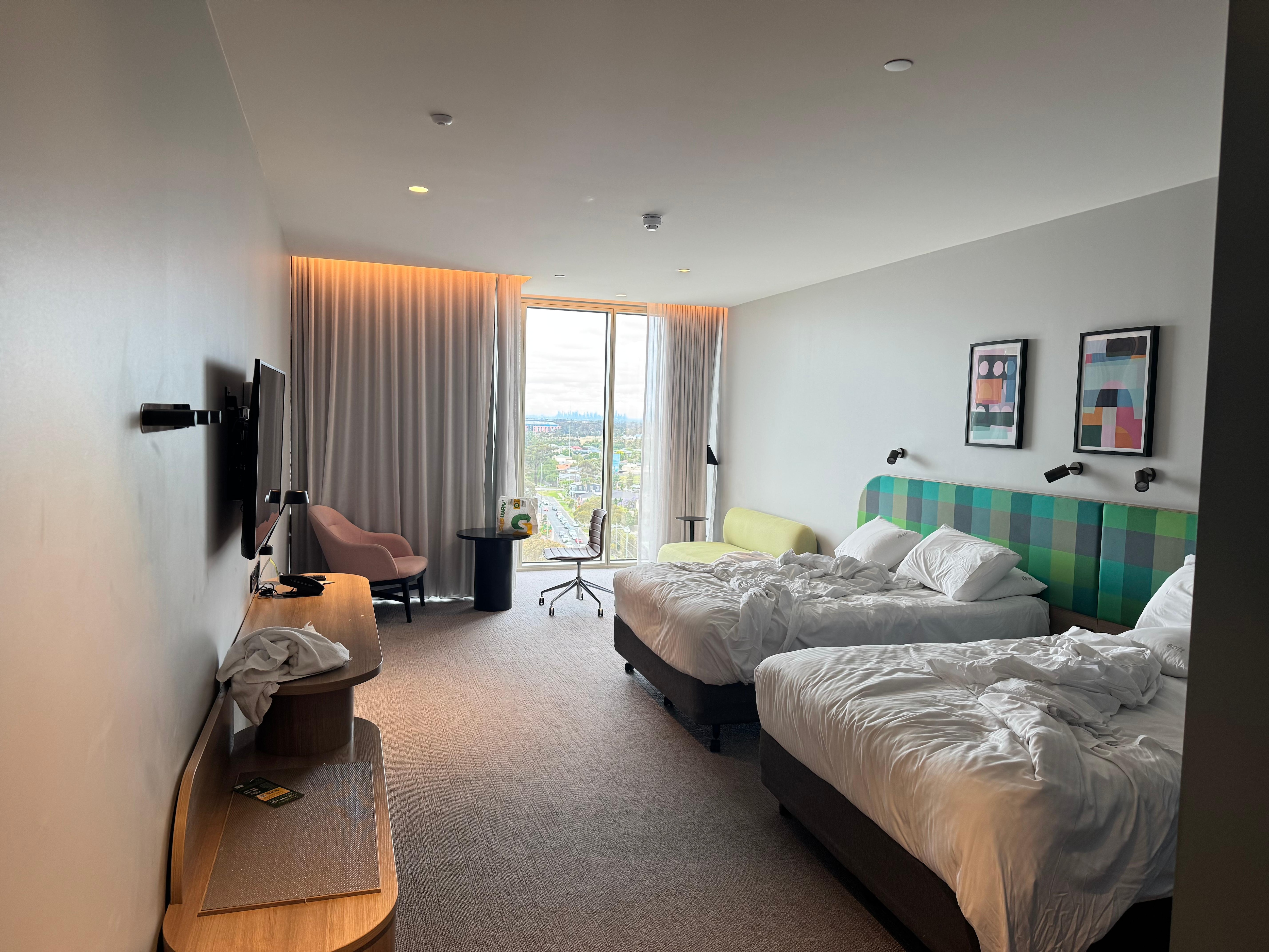 Photos taken at checkout hence the messiness but was pristine clean when we checked in!!