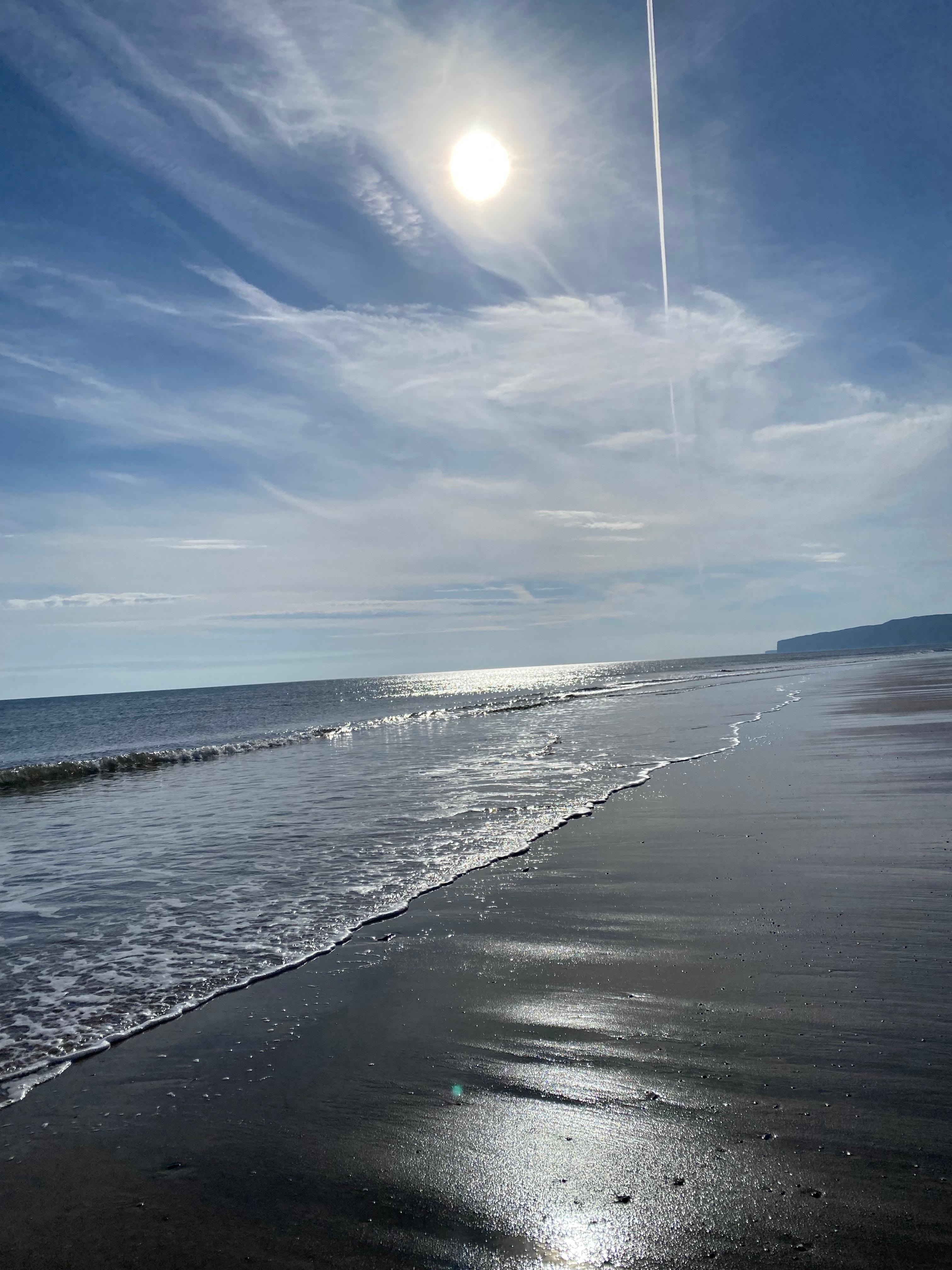 Beautiful beach 🏖️ within walking distance 