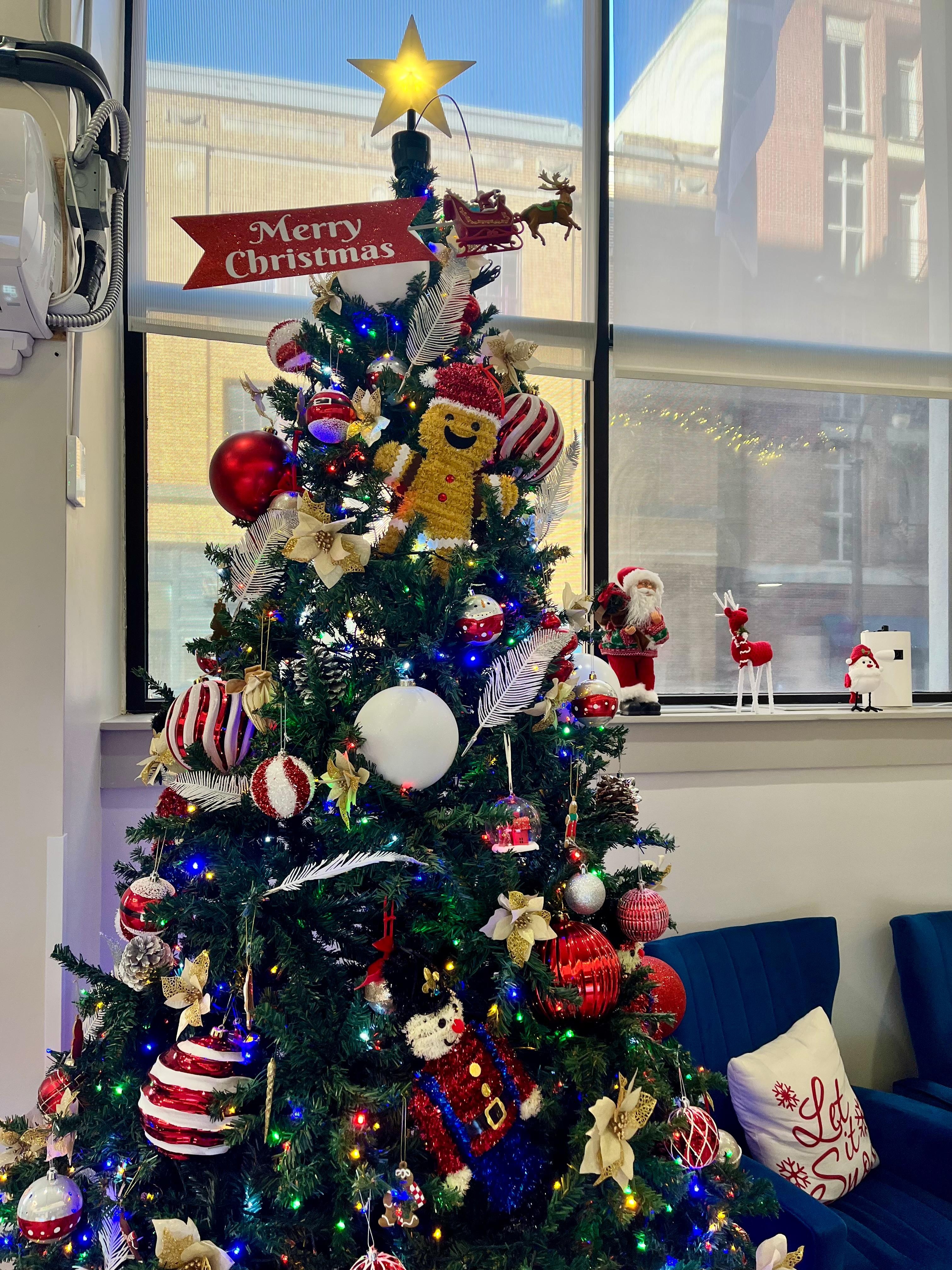 Lobby was very festive!!