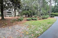 Front entrance-nicely landscaped