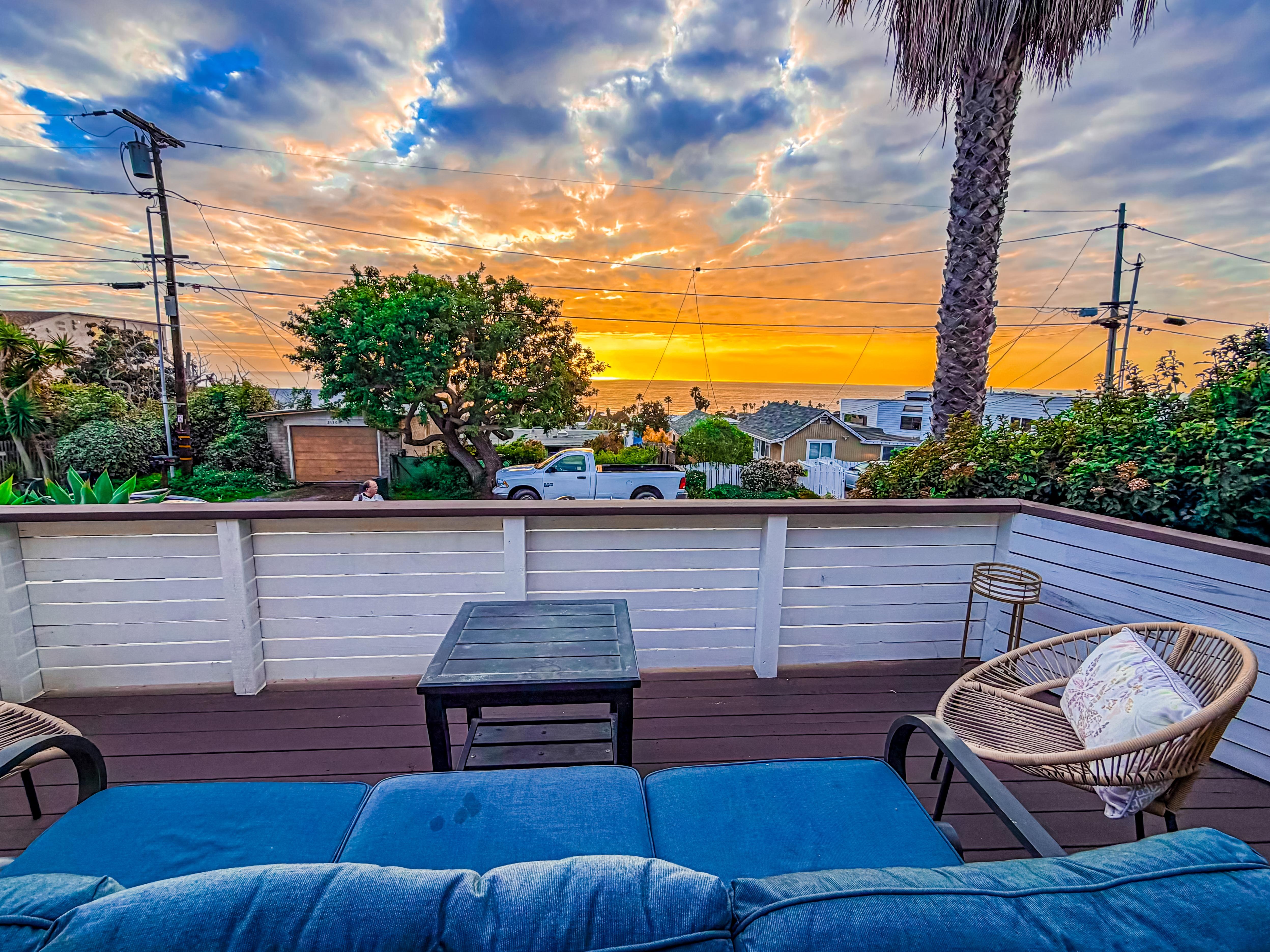 View from front deck, we ended up with a great sunset! 