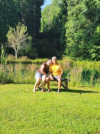 Unwind, unplug and enjoy the ones you are with! ♡