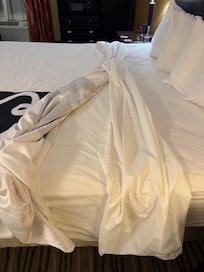 No blankets only sheets