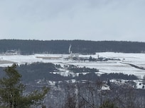 Bully Hill Winery across the lake only 15 mins away