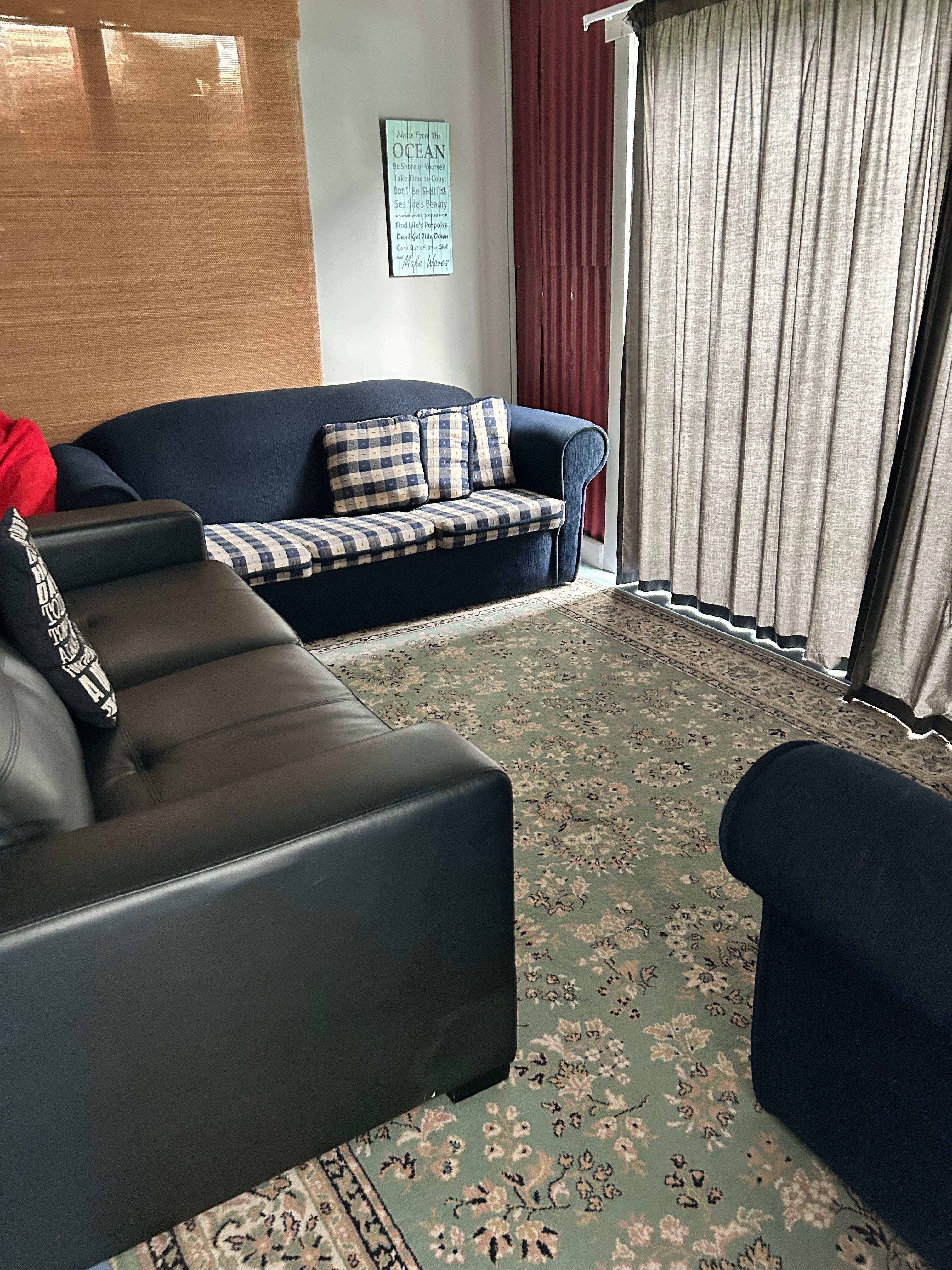 Lounge attached to sleepout