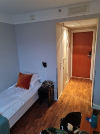 Single room. Had everything I needed.