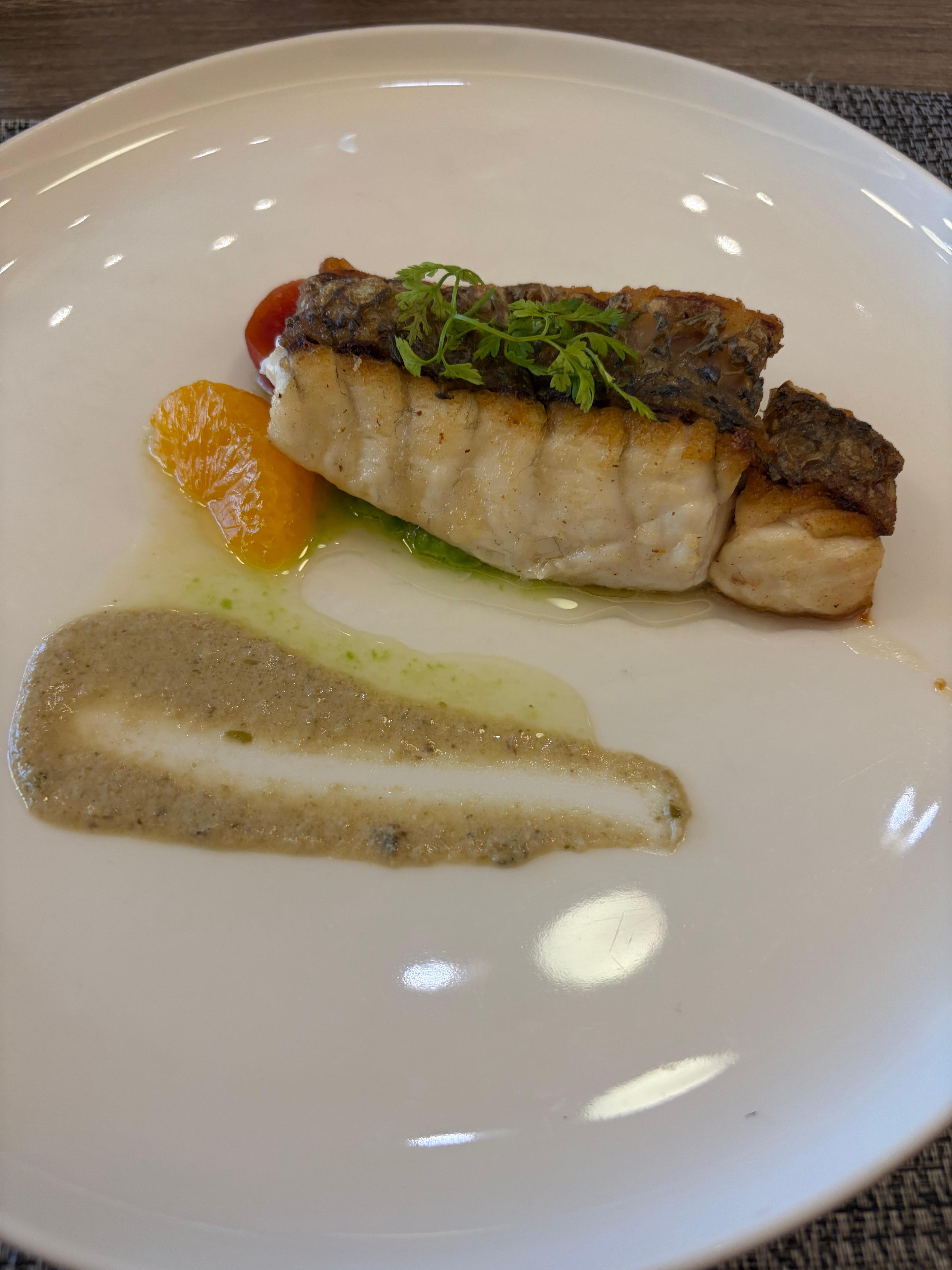 朝食のメイン
"フィッシュ"