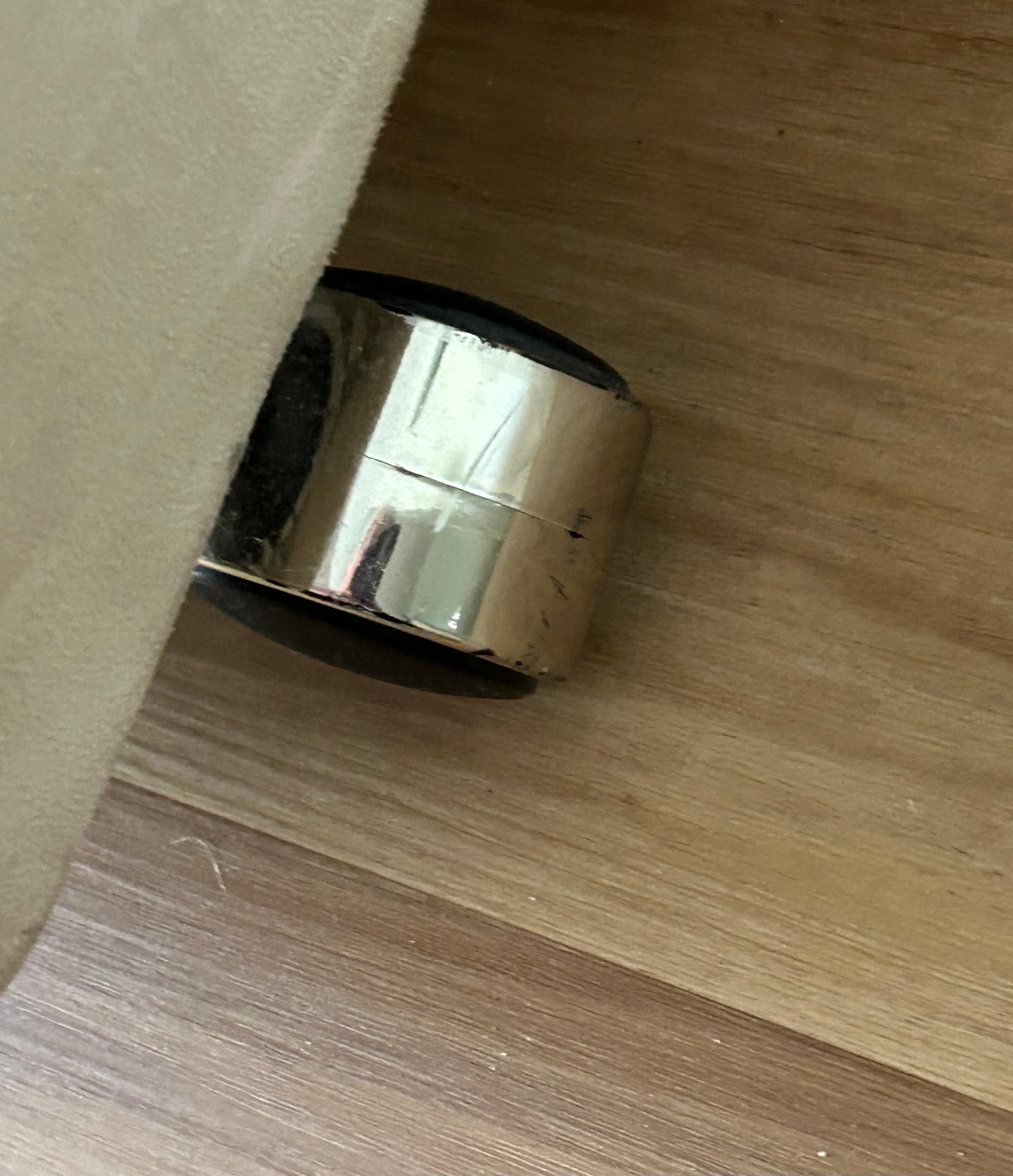 Wheels on beds in two beds apartment 