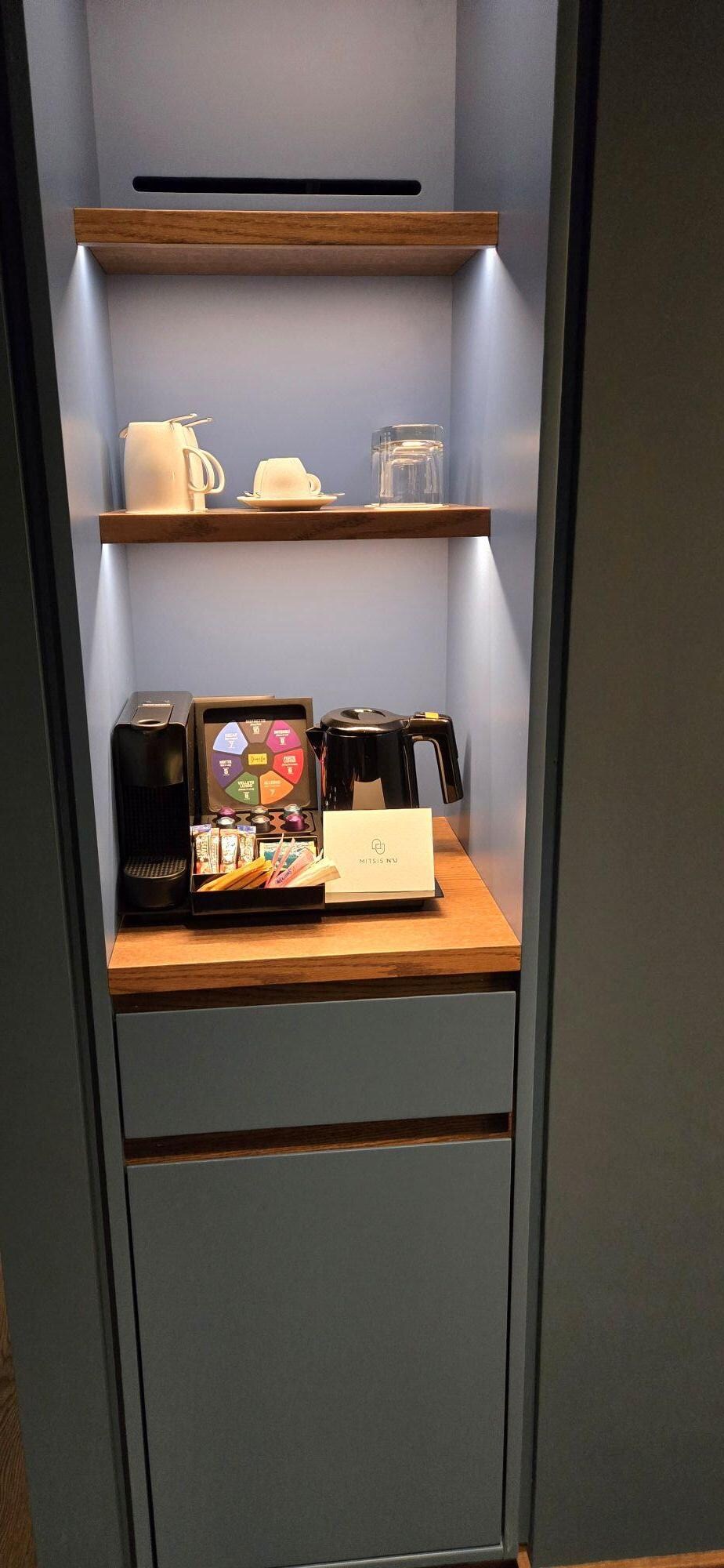 Coffee/Tea Station w/Refrigerator