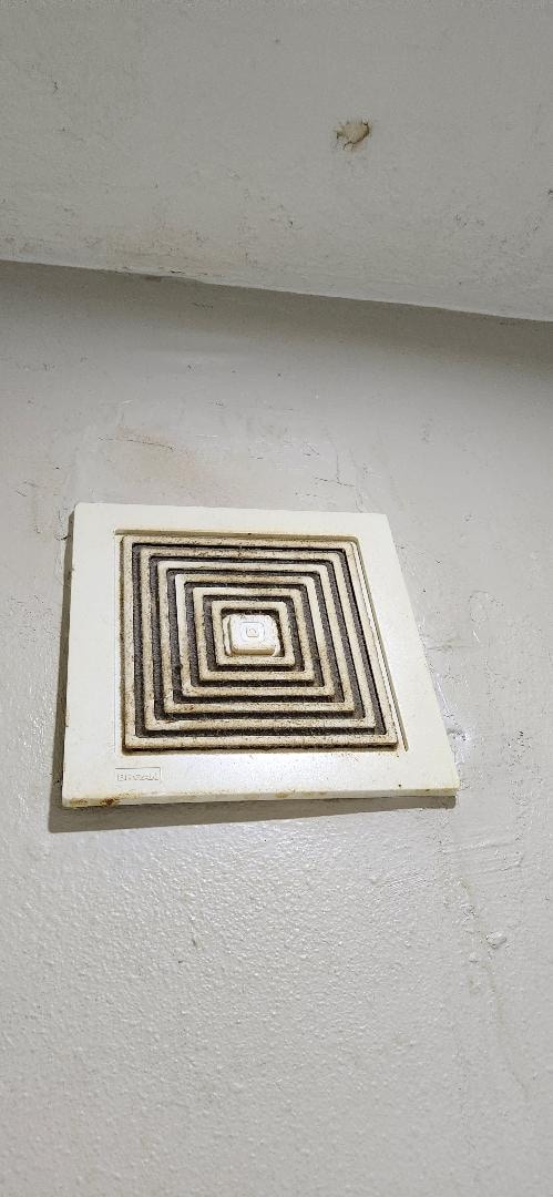 greasy/dirty vent