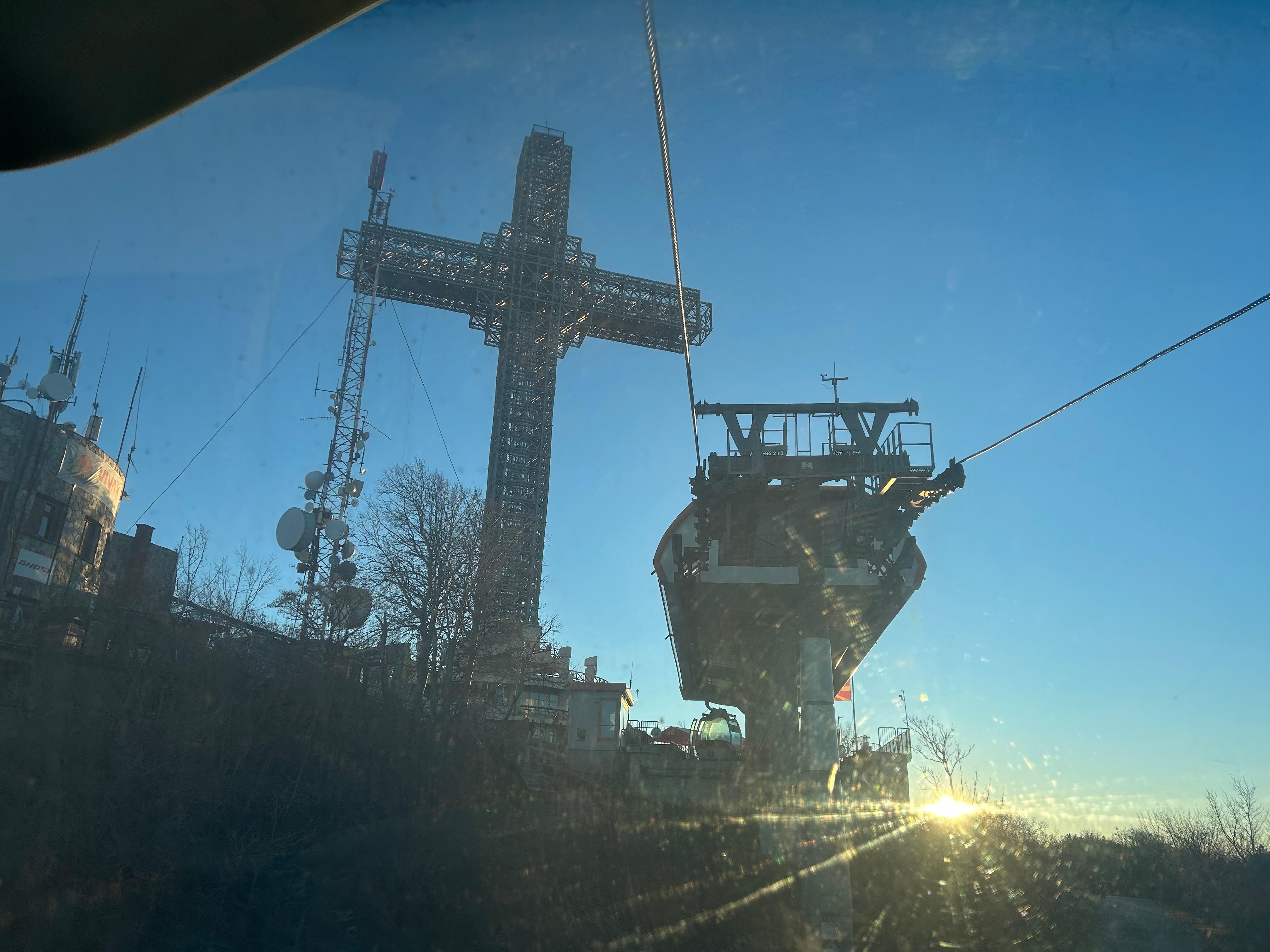 Cable car to reach the Millennium Cross 