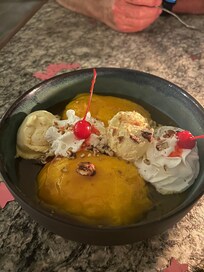 Mango flambé at Qin Qin