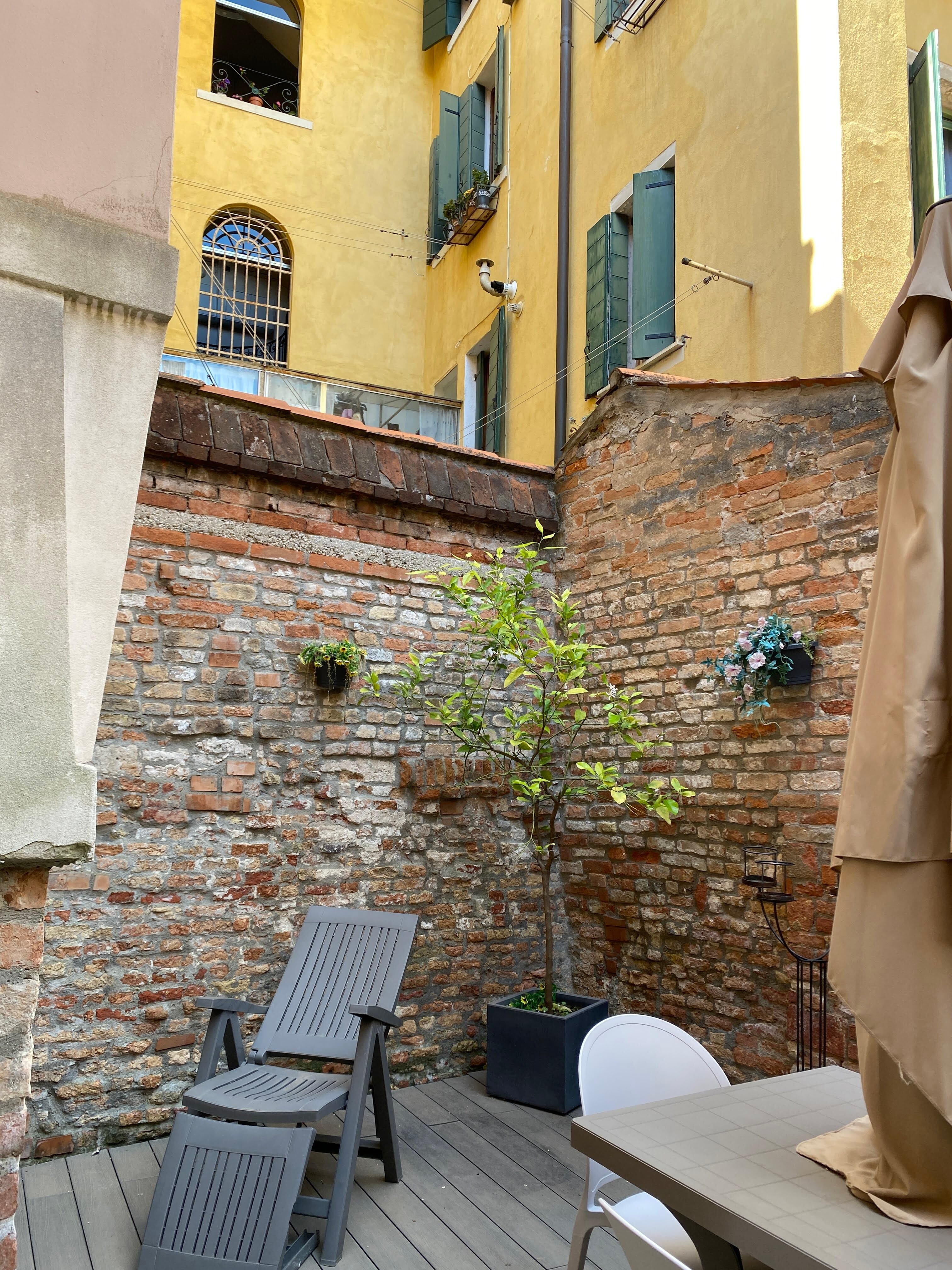 Acquamarine Terrace