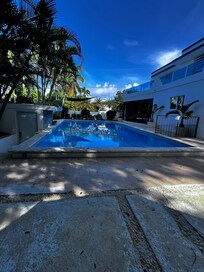 Beautiful well kept pool