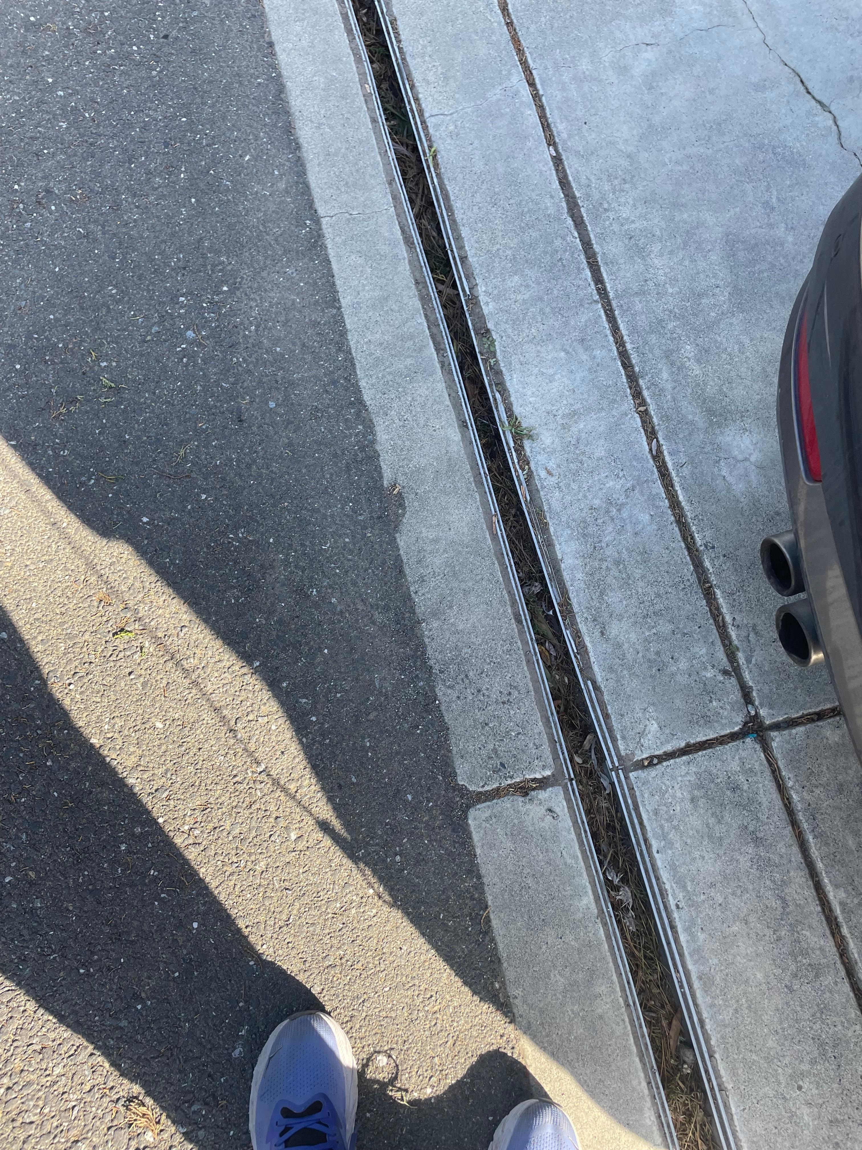 Unmaintained drainage gap