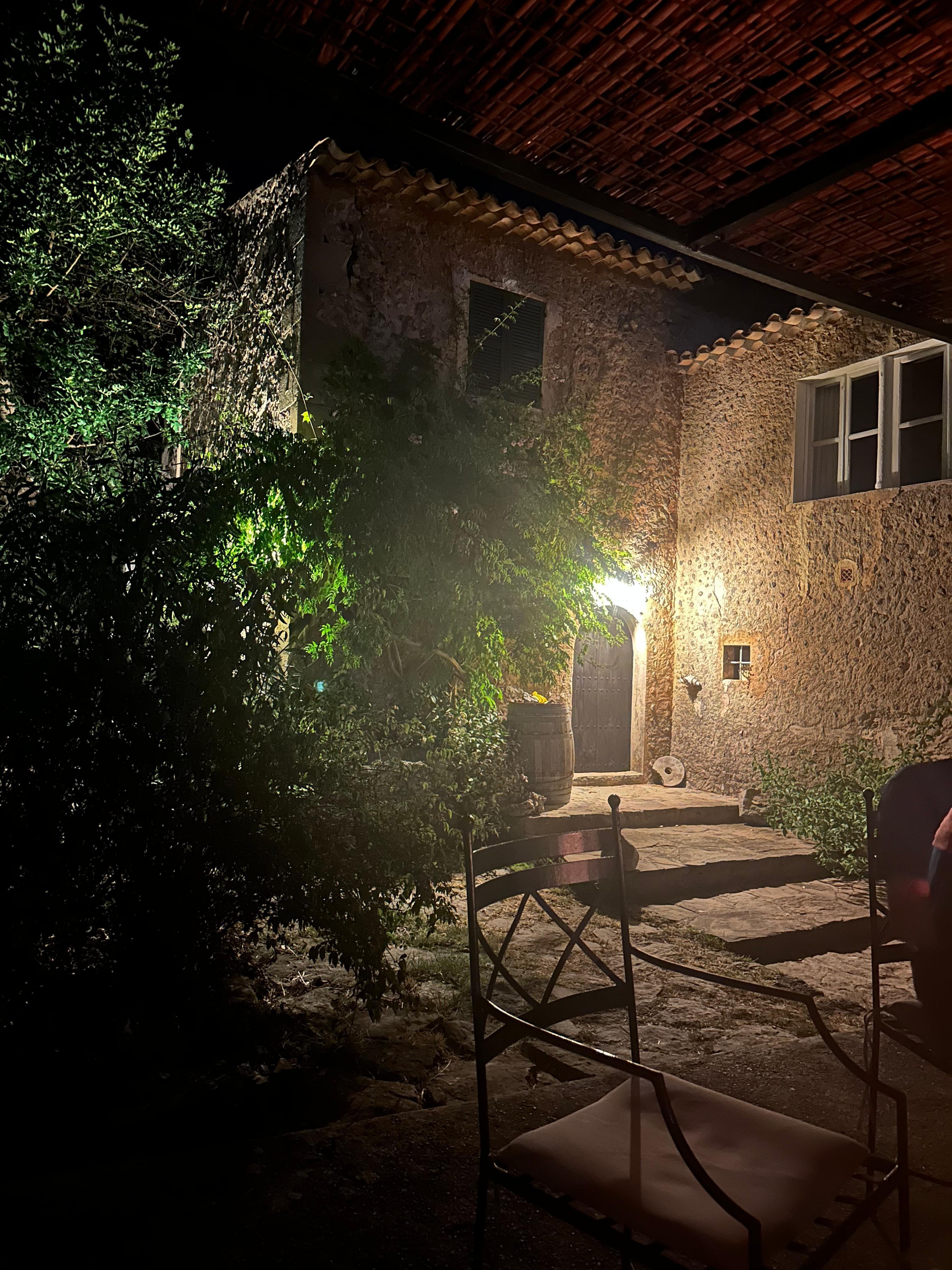 Els Casals beleuchtet