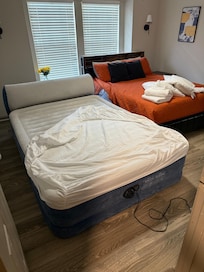 He lied about a 3rd bed. A dirty blow up mattress without sheets is not a bed