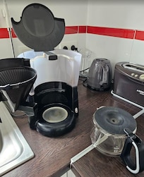 Kaffee aus der Maschne, Brot aus dem Toaster... nein