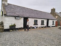 OLD BARN PUB