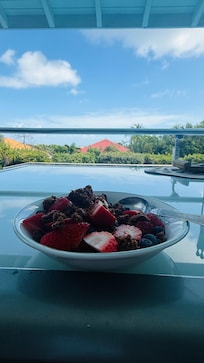 Breakfast sitting at many areas outside to enjoy view