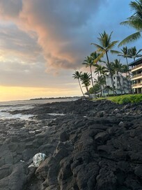 Sun setting in front of the pool area. So breathtaking!