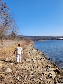 The walk beside the lake in front of the cottage.