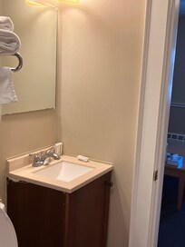 Tiny 10x12 sink