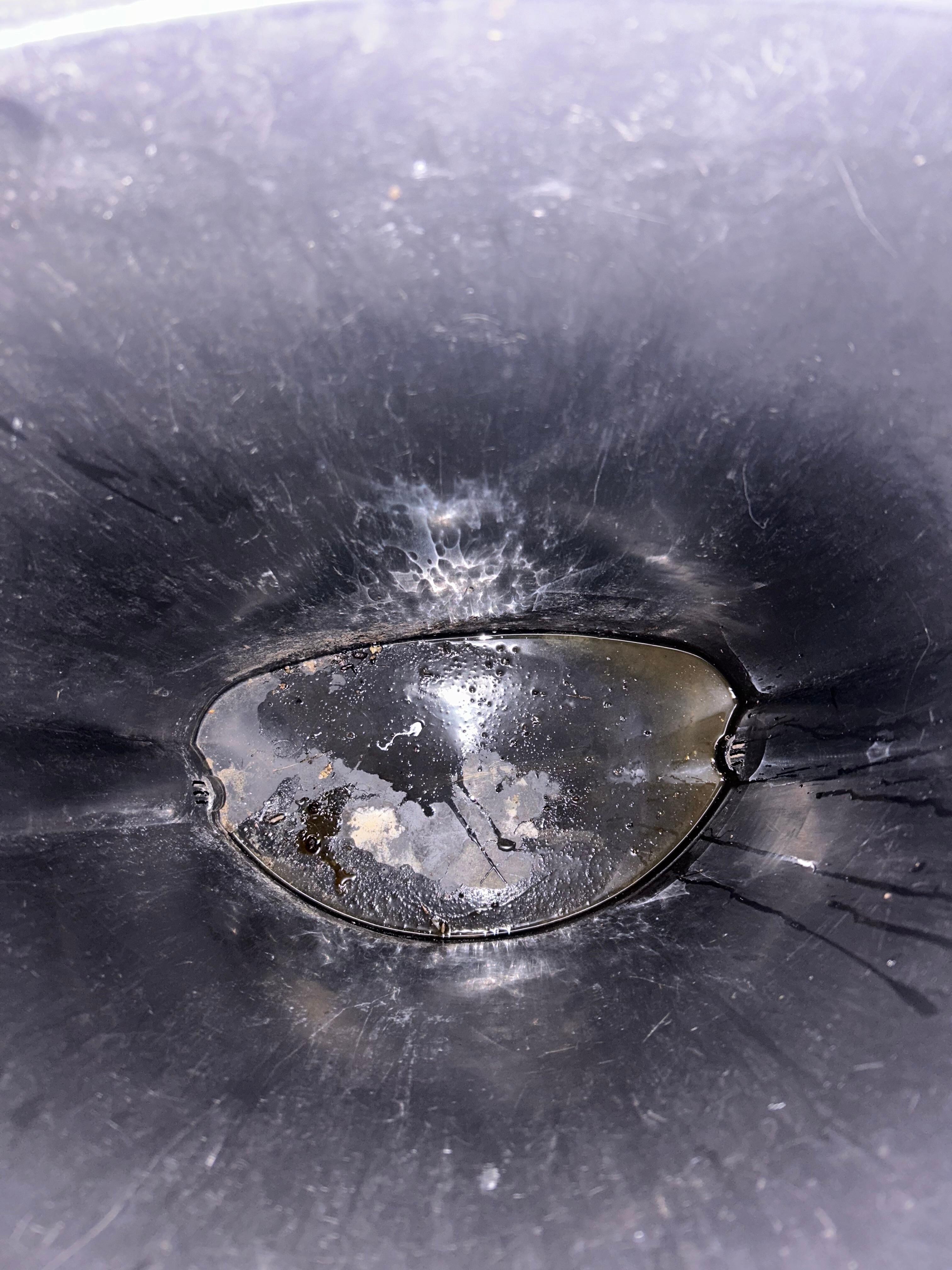 Kitchen trashcan 🤢