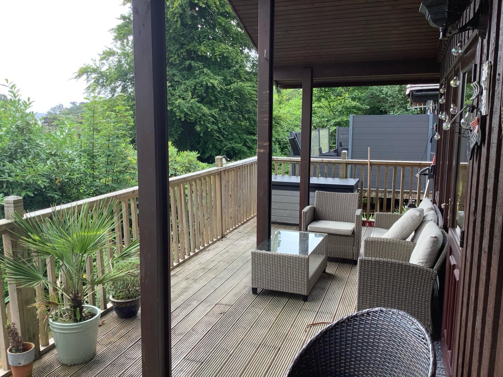 The spacious balcony