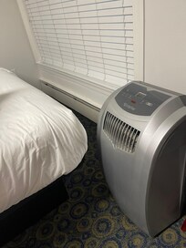 Ac so your not able to access the other side of bed, heavy unmoveable