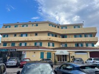 Front of Hotel Castello