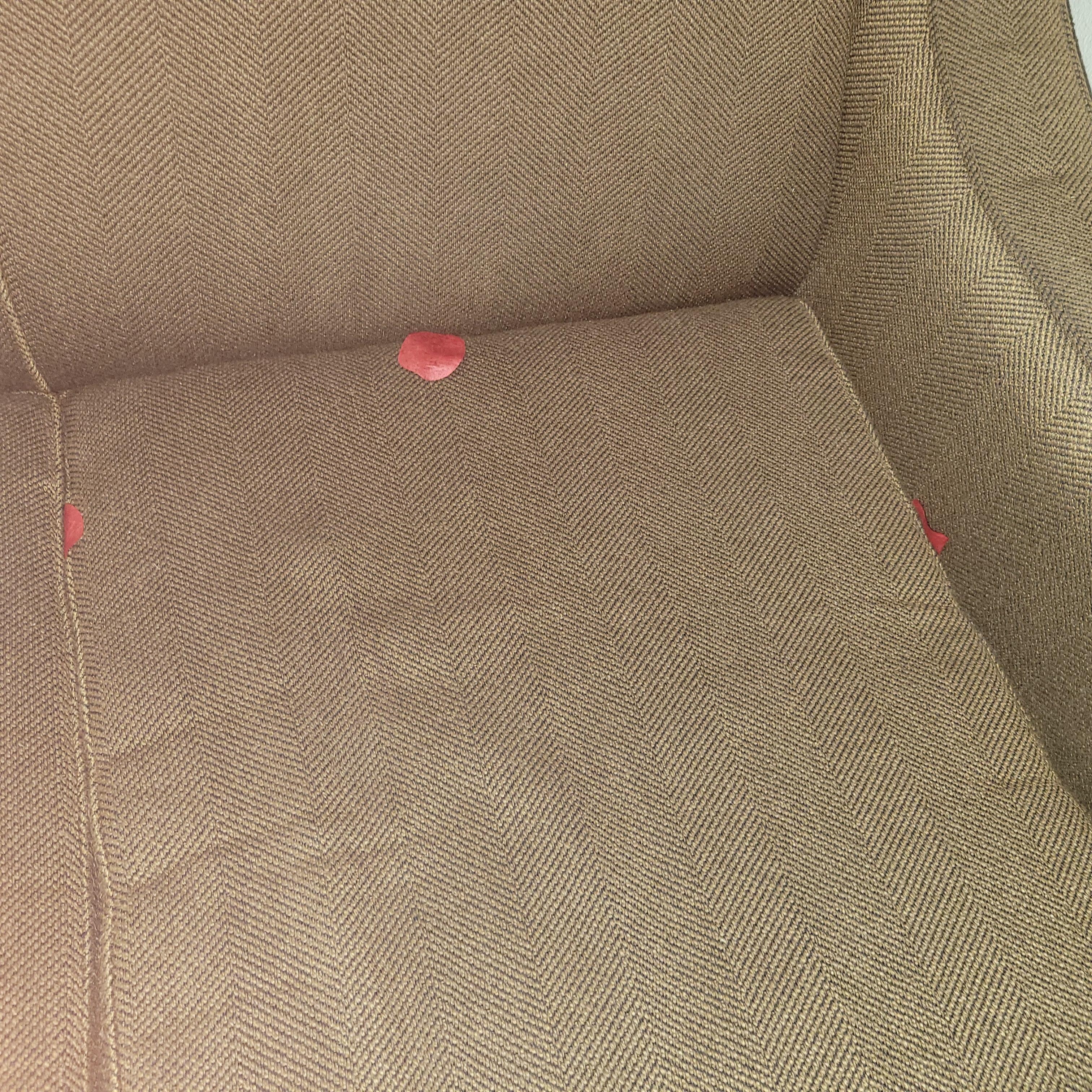 Old rose petals left from previous person