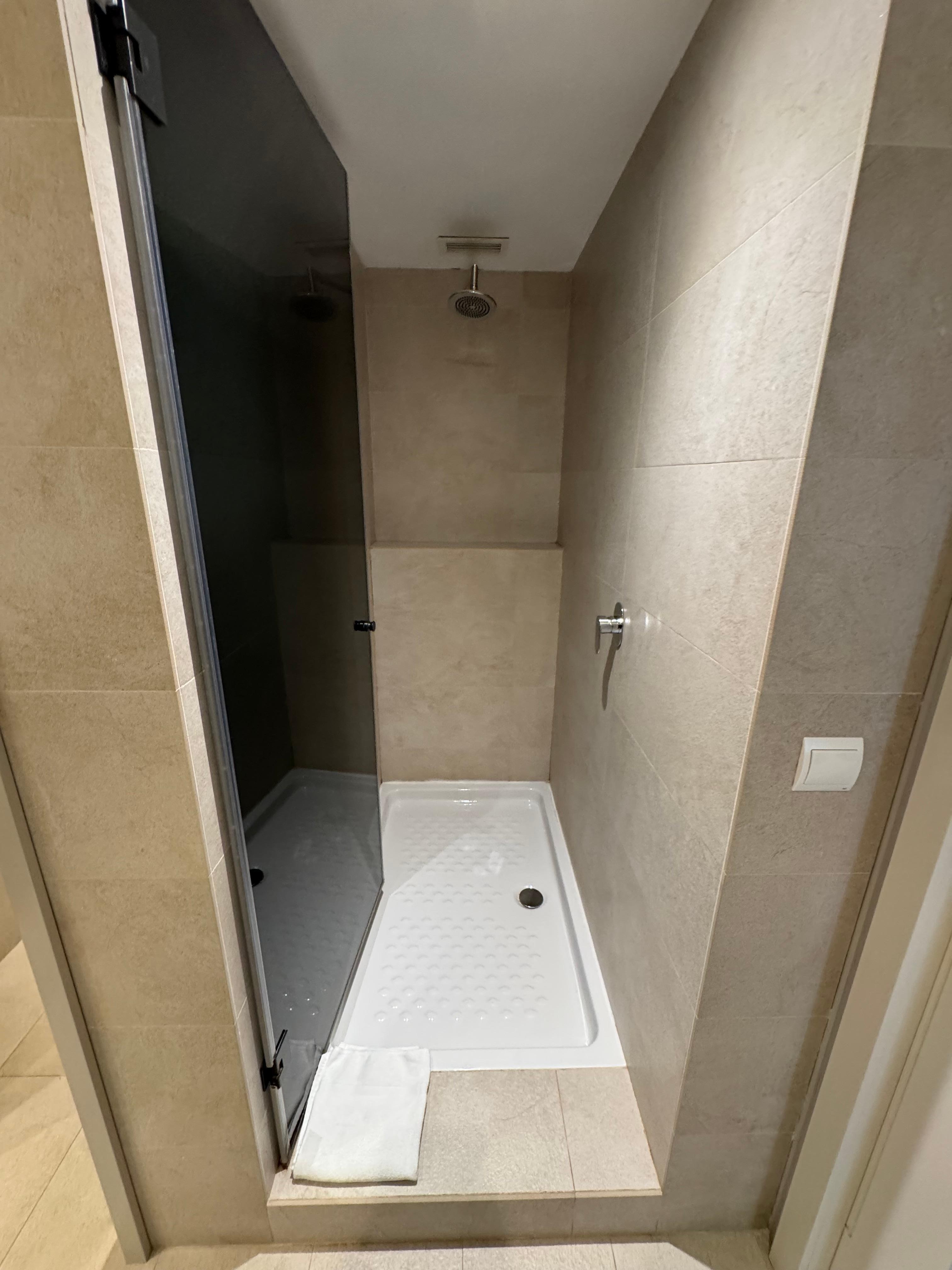 Great big shower with fantastic water pressure.