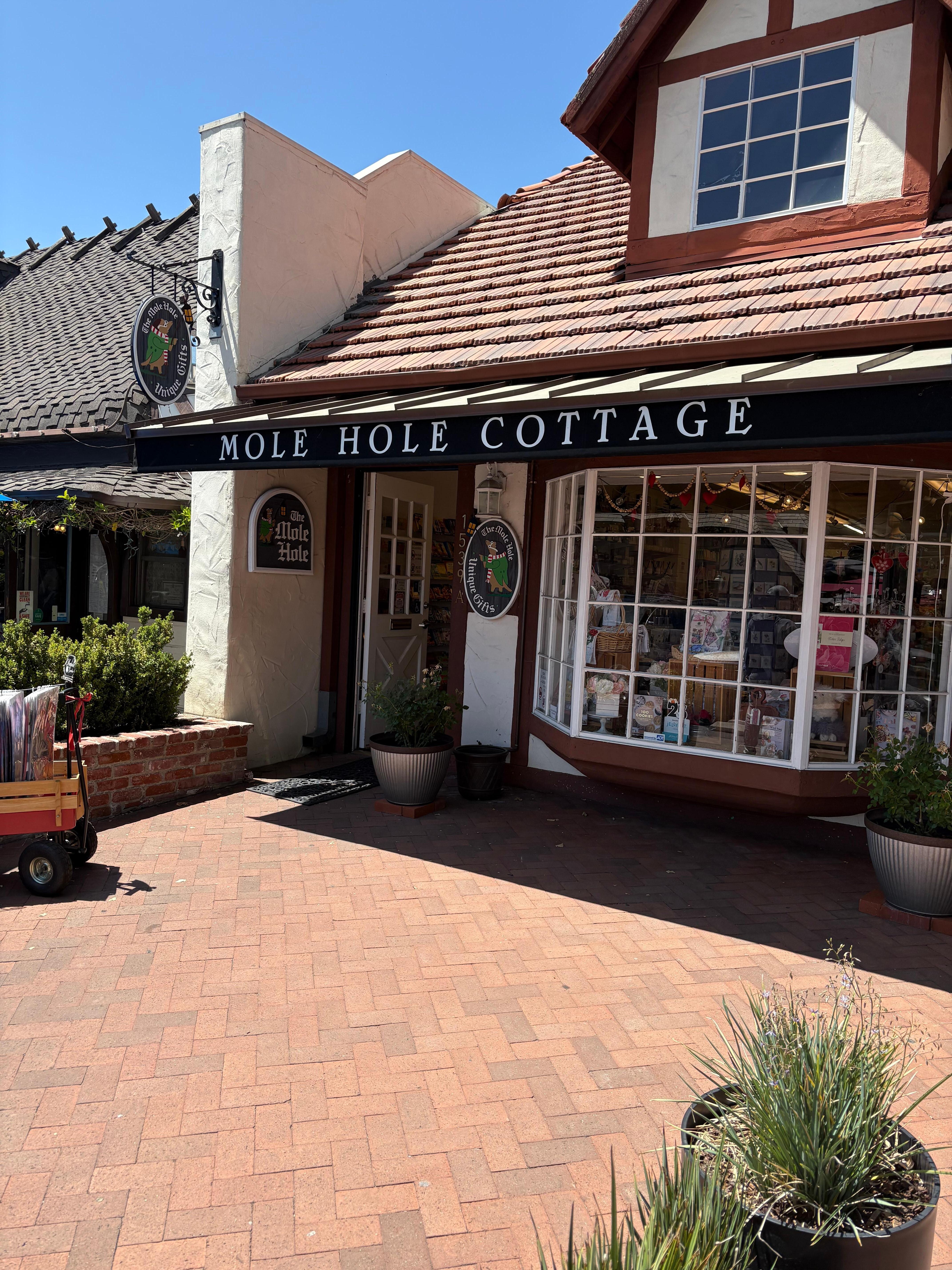 This a picture outside thevredysurant I ate at in Solvang