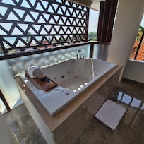 Spa on balcony