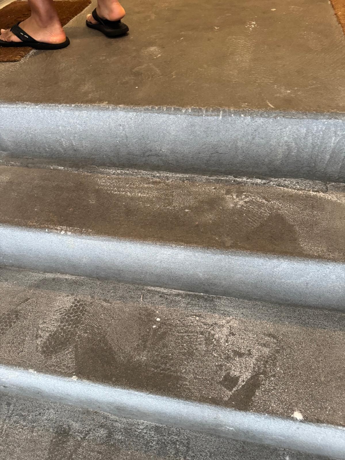 Steps to the apartment 