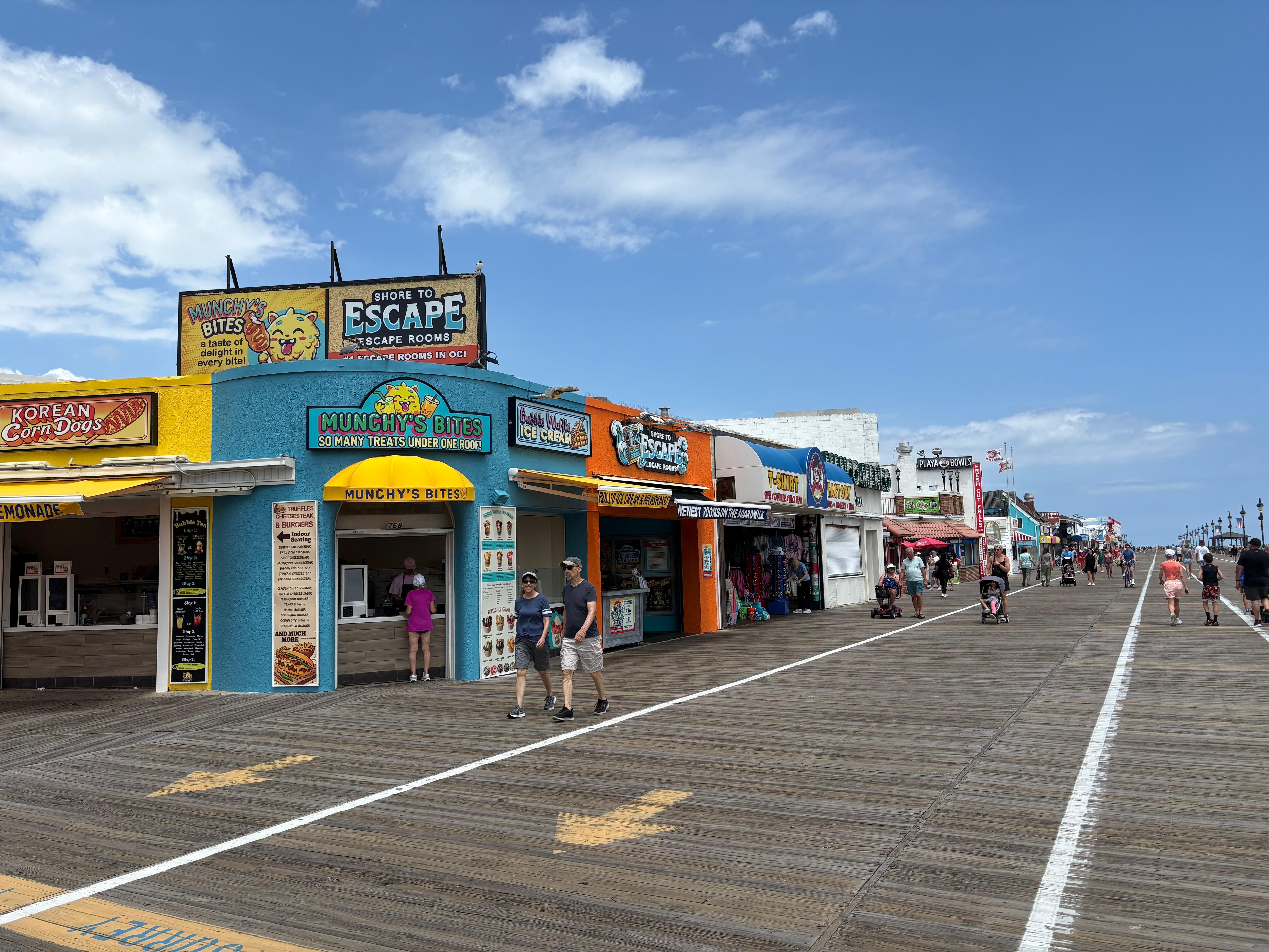 Fun boardwalk with lots to do and see.
