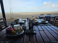 Frühstück am Strand