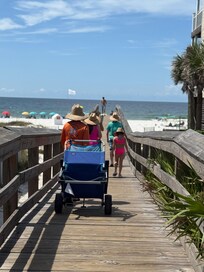 Walkway over the dune.