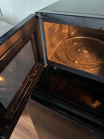 Gross made me wanna puke