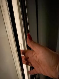 Il faisait très froid dans la chambre