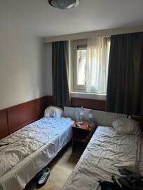 The room they gave me vile!!!