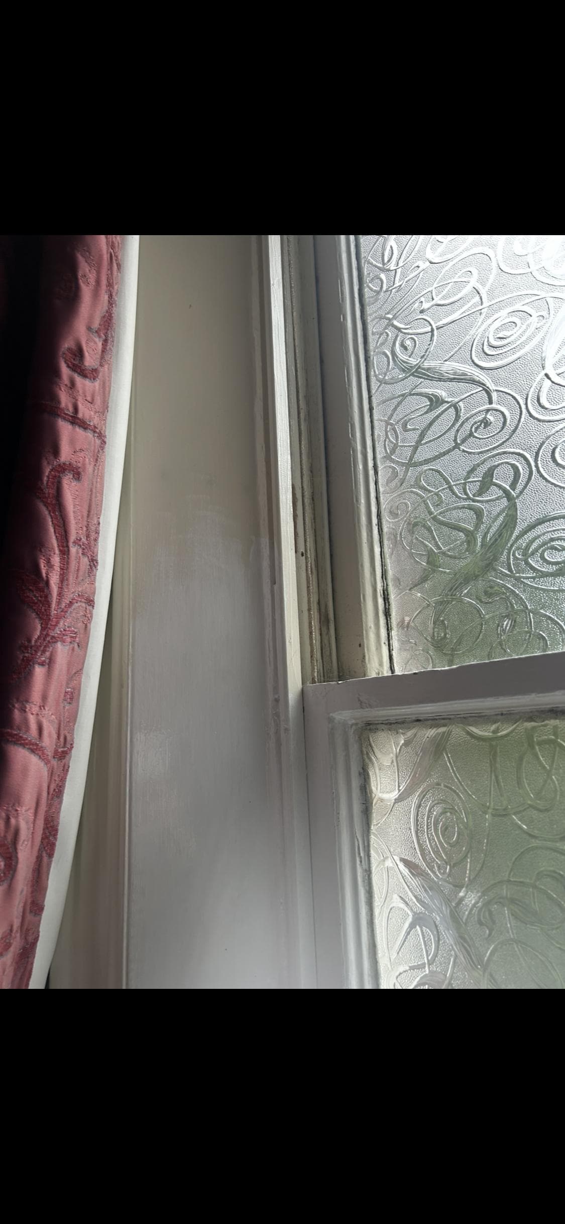 Dirt and cobwebs ln the window and paint work was patchy 